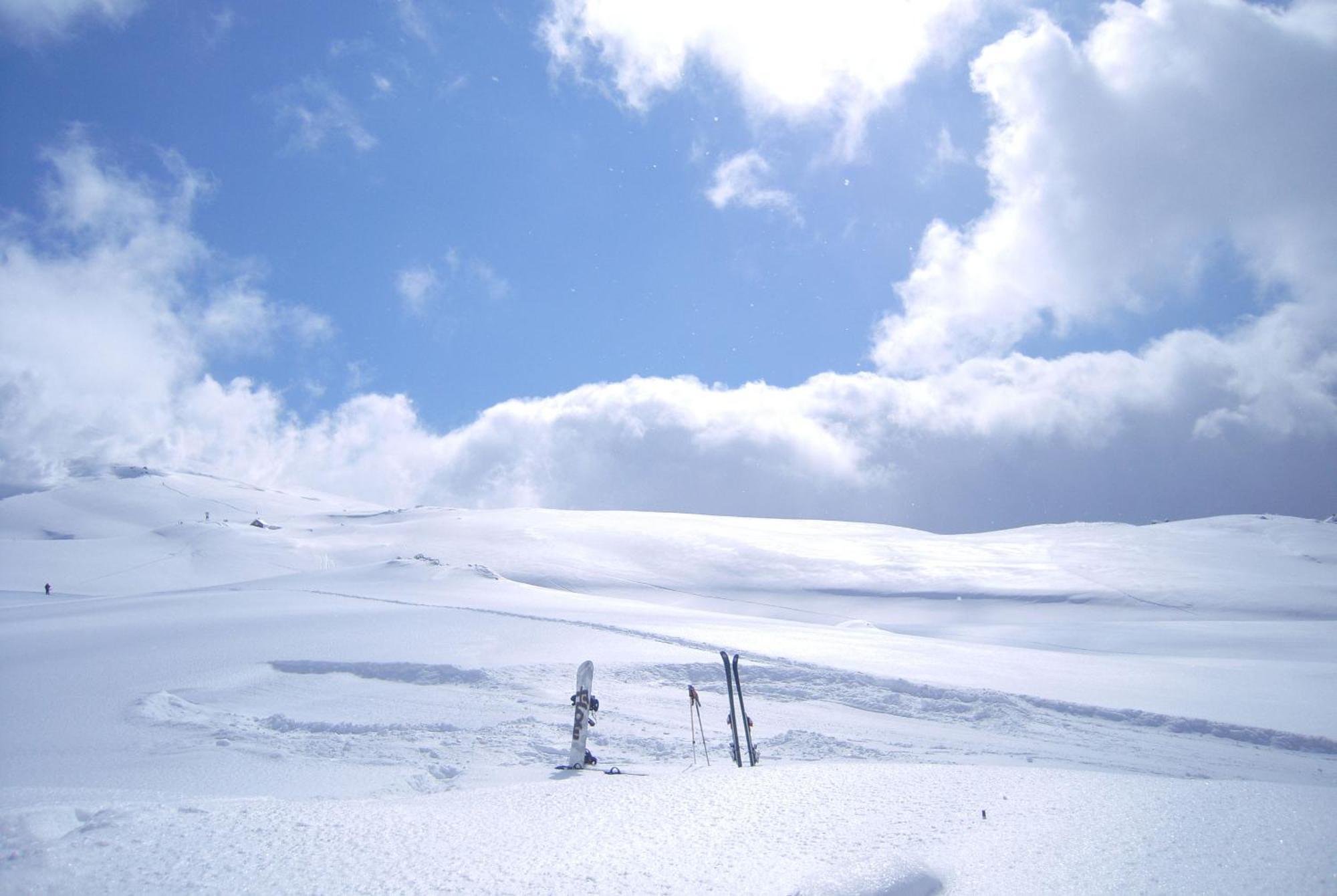Asahidake Onsen Hotel Bear Monte Higashikawa Buitenkant foto